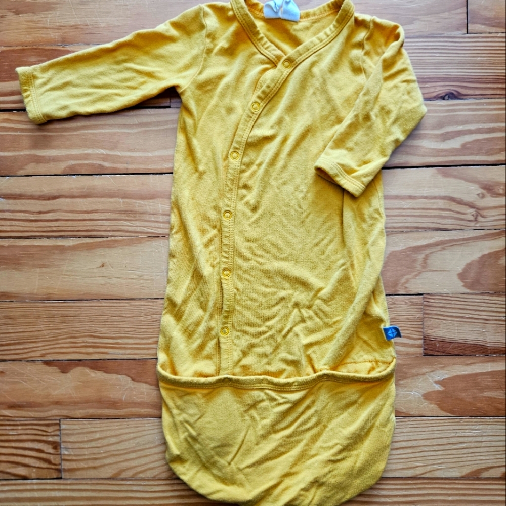 Yellow Kyte Baby Snuggler